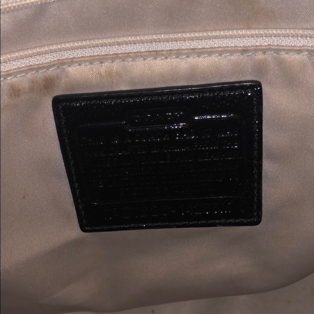 Coach Bag - Picture 4 of 8